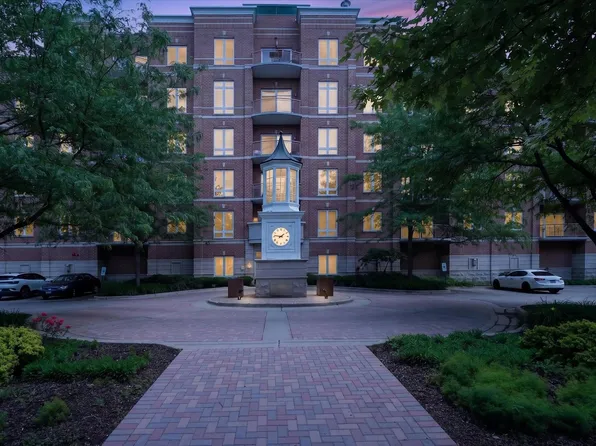 799 Graceland Ave #209, Des Plaines, IL 60016