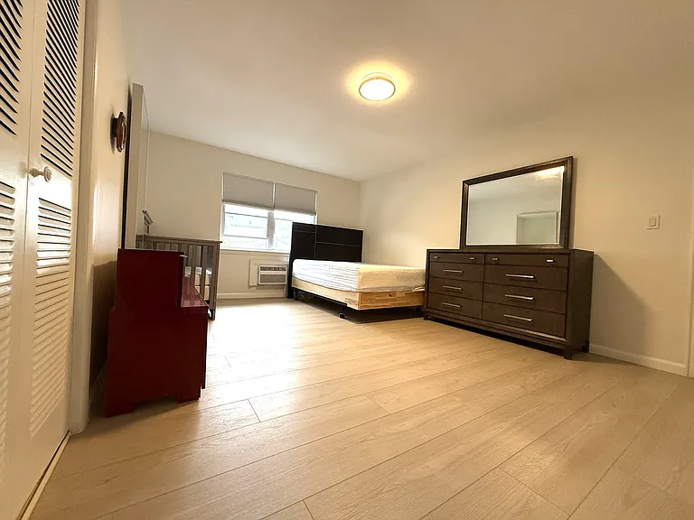 234 Columbia Ave #11 — Photo 14