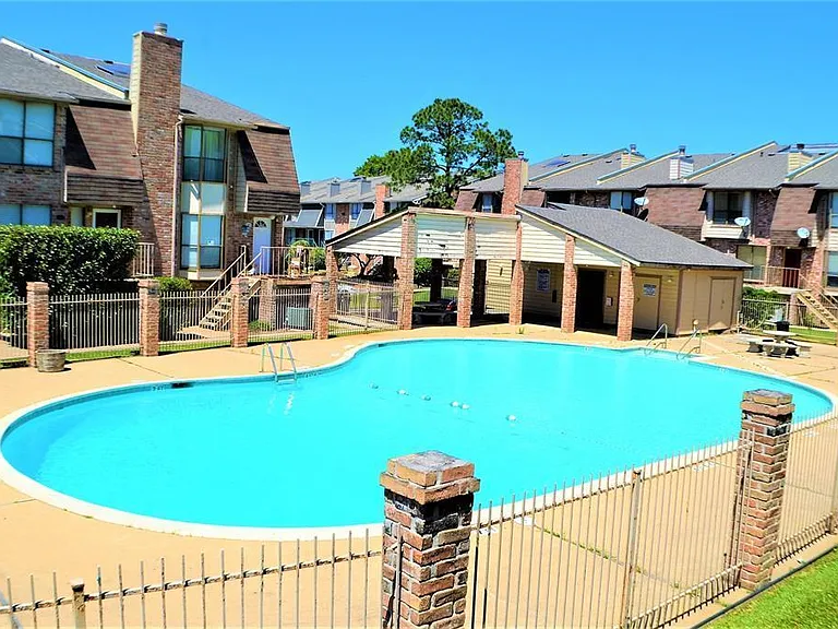 2103 Place Rebecca Ln #D4 — Photo 3