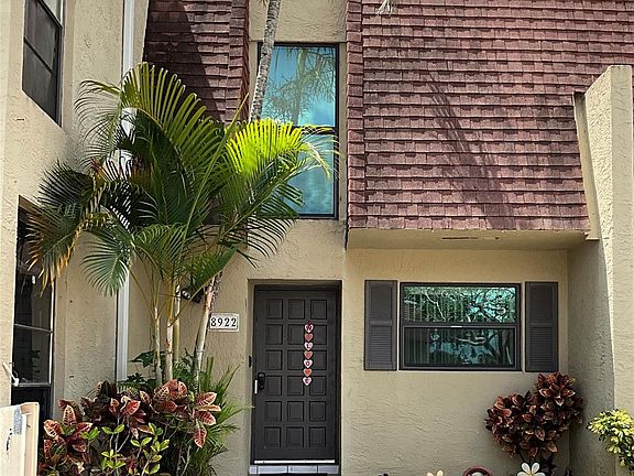 2nd image of 8922 Palm Tree Lane #8922