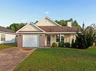 322 Wynfield Ln, Bonaire, GA