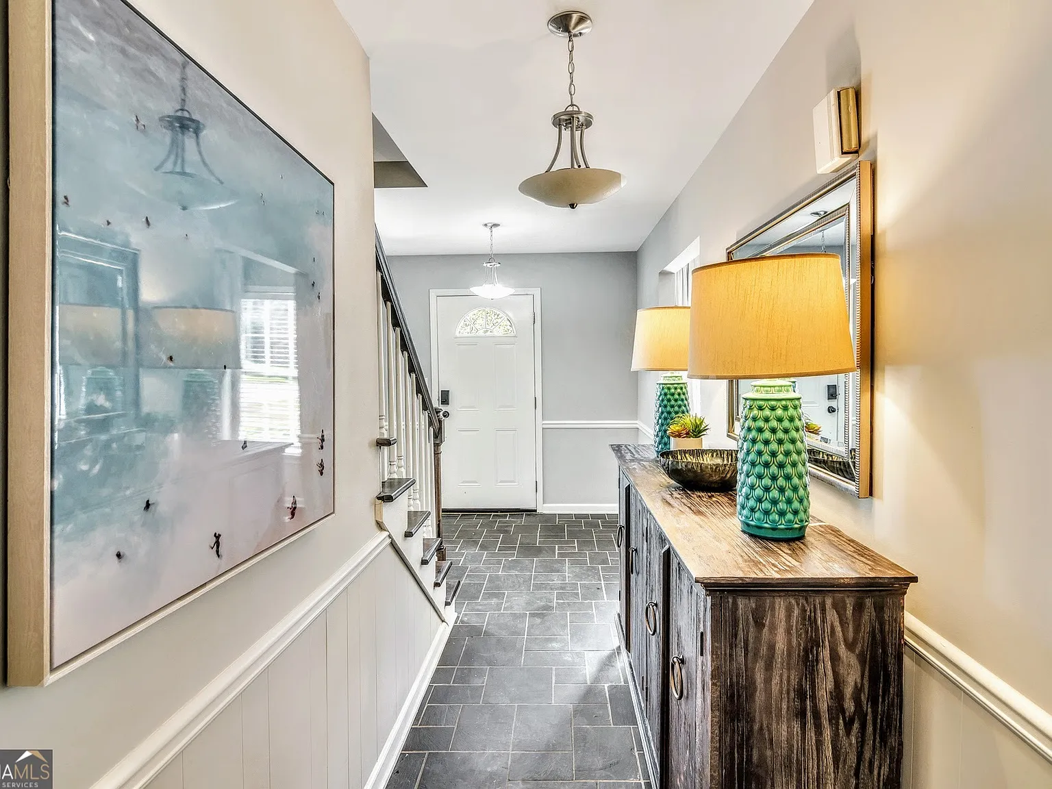 5 bed, 3.0 bath, 2800 sqft, $8,400 — Photo 3