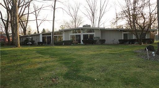 1st image of 29573 River Shore Ln