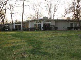 29573 River Shore Ln, Elkhart, IN 46516