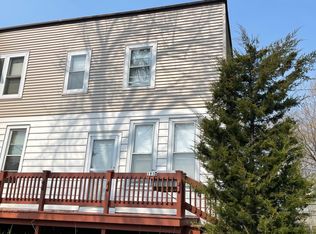 1910 9th Ave, South Milwaukee, WI 53172