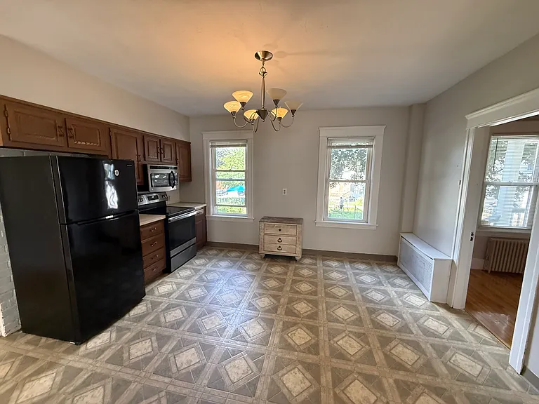 17 Stebbins St #1 — Photo 3