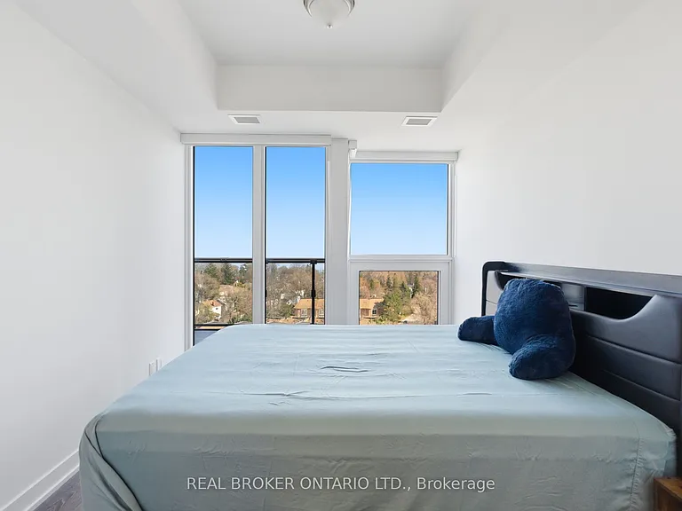 2 Manderley Dr #912 — Photo 36