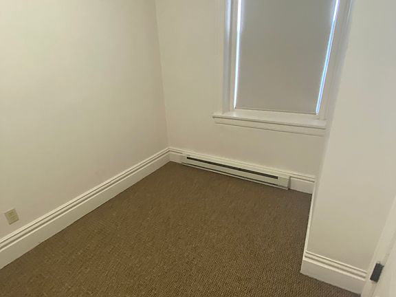 5th image of 539 Ashmun St Suite 1