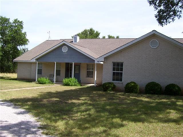 1st image of 615 County Road 100