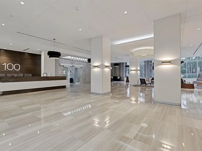 100 Bayview Dr #408 — Photo 40