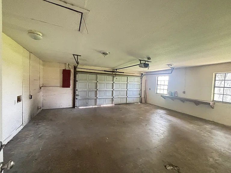 220 E 60th Hwy — Photo 20