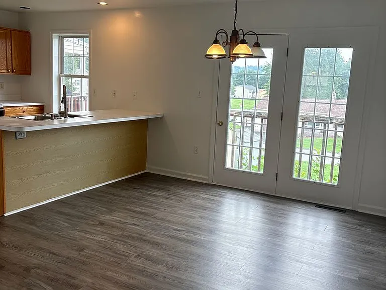 16 Vickilee Dr — Photo 10