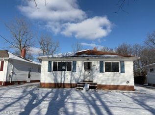 22501 Felch St, Warrensville Heights, OH
