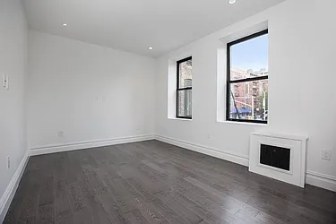 Rented by Platinum Properties