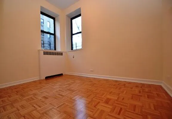 Rented by City Connections Realty | media 9