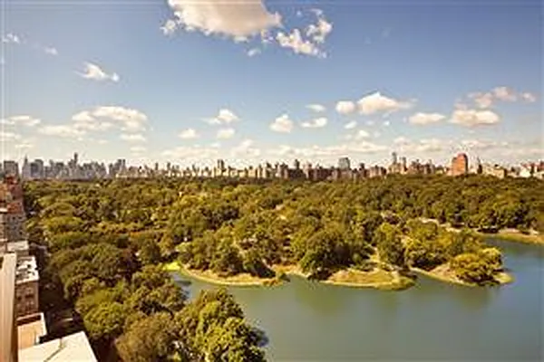 Rented by Douglas Elliman | media 39