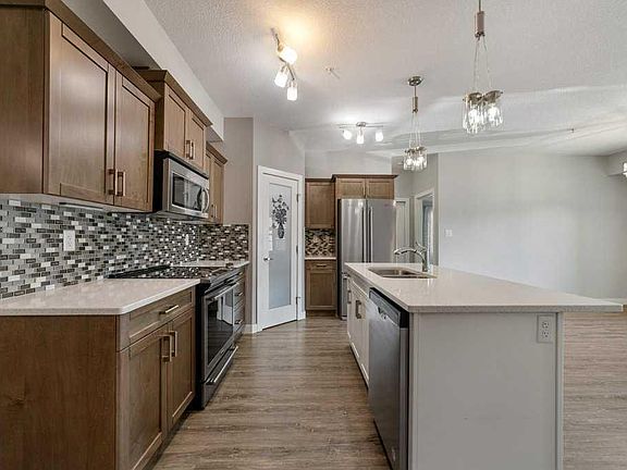 4th image of 173 Fairmont Blvd S #102