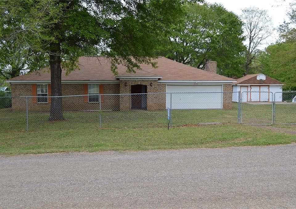 1st image of 530 County Road 1500
