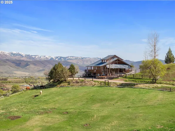 35555 Sparta Ln, Richland, OR 97870