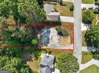 814 Malvern Blvd, Stone Mountain, GA 30087