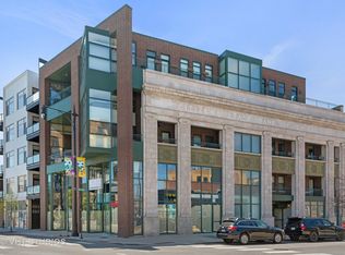 1623 W Melrose St #P-3, Chicago, IL 60657