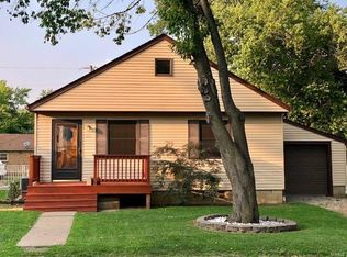 1809 Lemon Street Dr, Highland, IL 62249