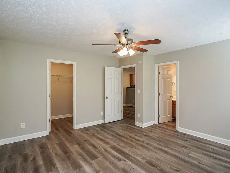685 Belgium Dr — Photo 11