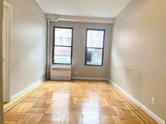 2nd image of 326 E 78th St APT 1A