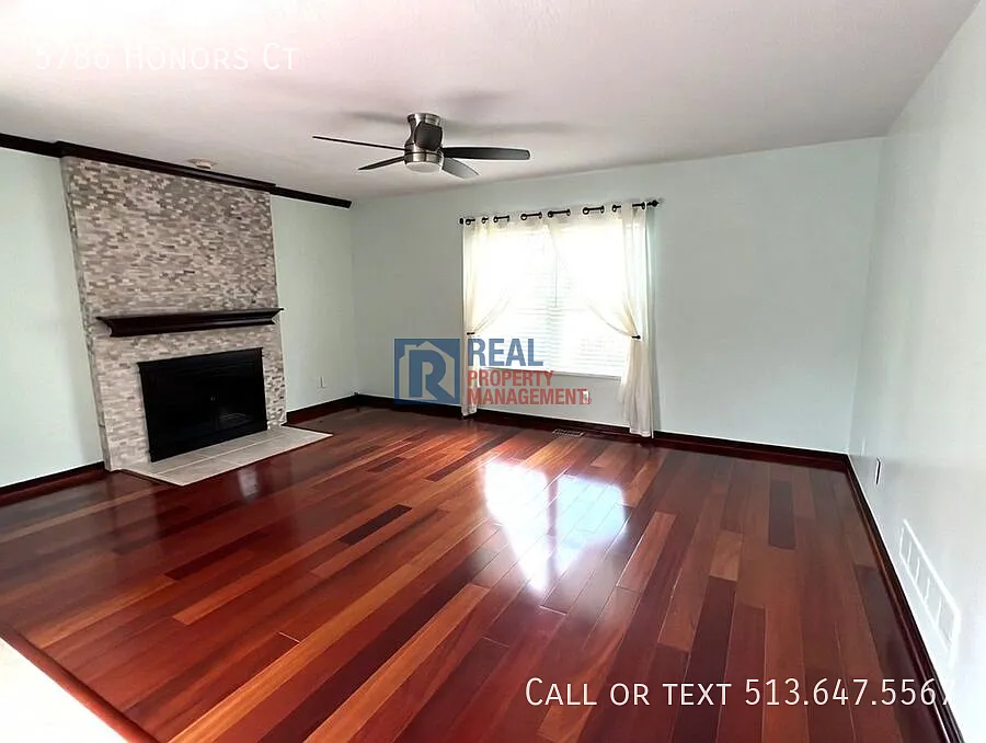 Gorgeous 4 BR 2.5 BA Highland Lakes Home! — Photo 4