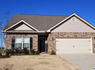 322 Harbor Glen Dr, Madison, AL 35756