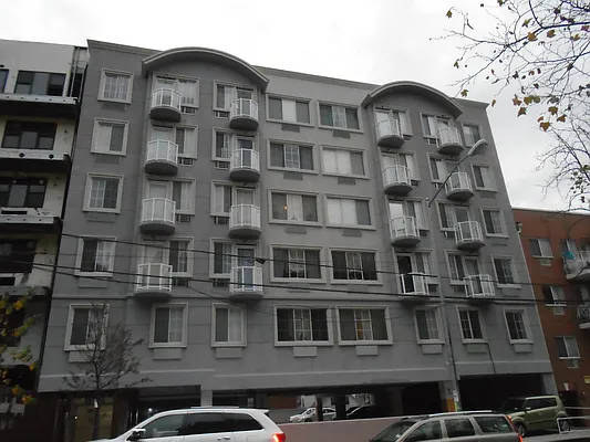 Rented by 18 REALTY | media 1