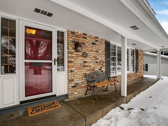 2nd image of 7117 Glenross Rd