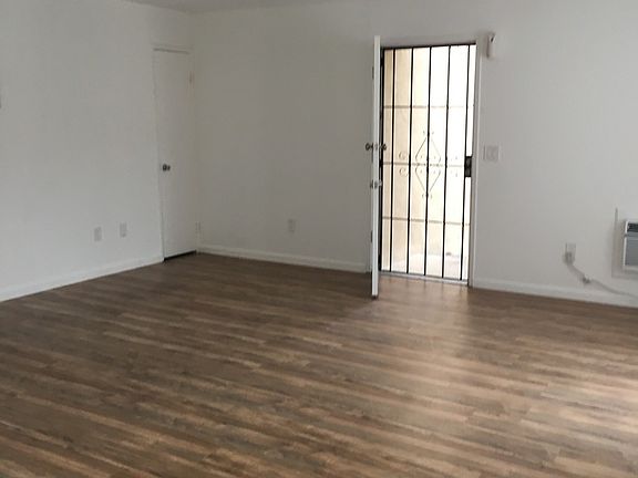 5th image of 8230 Lemon Grove Way APT 3