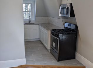 70 Orchard St #3S, New Bedford, MA 02740