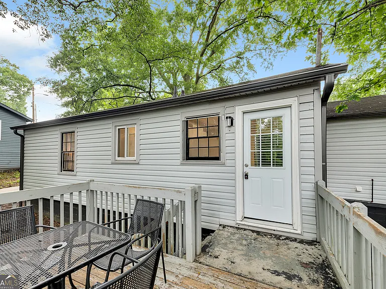 192 Woods Dr NE — Photo 24