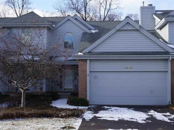 6586 Scenic Pines Ct #1, Clarkston, MI 48346