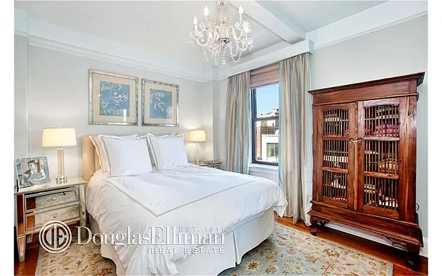 Sold by Douglas Elliman | media 13