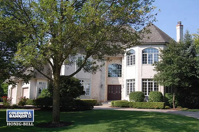 4 Seneca Ct photo 1