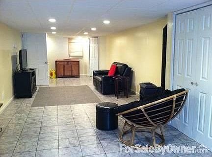 4th image of 1 Gregory Ln