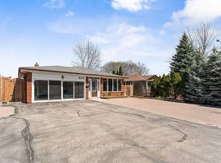 3193 Cawthra Rd #BASEMENT, Mississauga, ON L5A 2X4