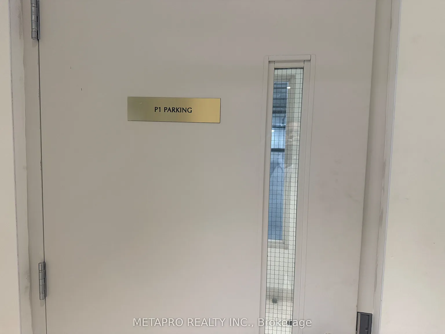 1 bed, $2,100 — Photo 4