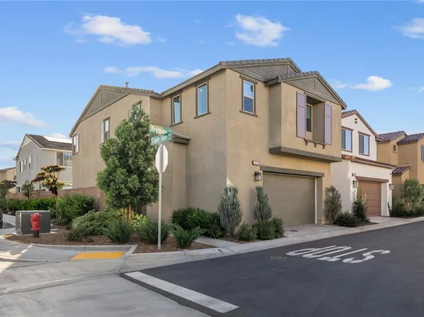 29554 Aramina Ct, Winchester, CA 92596