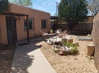 2214 Garfield Ave SE, Albuquerque, NM 87106