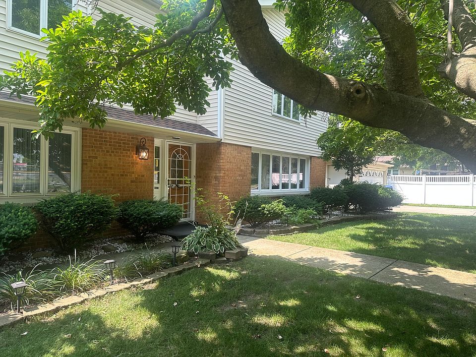 1st image of 9414 S 69th Ave