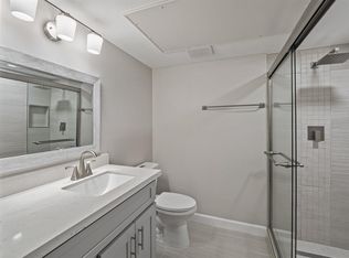 2350 Bering Dr #90G, Houston, TX 77057