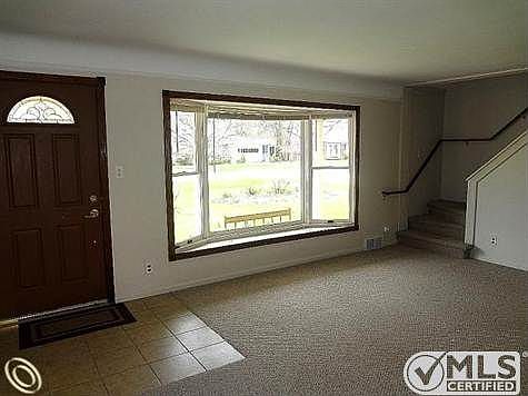 Living Room w/ Bay Window