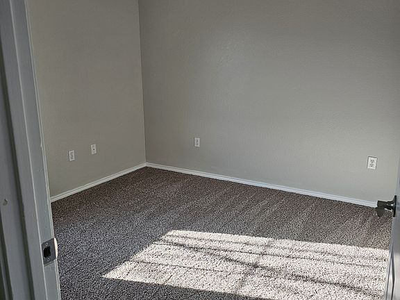 5th image of 4407 Trevino St