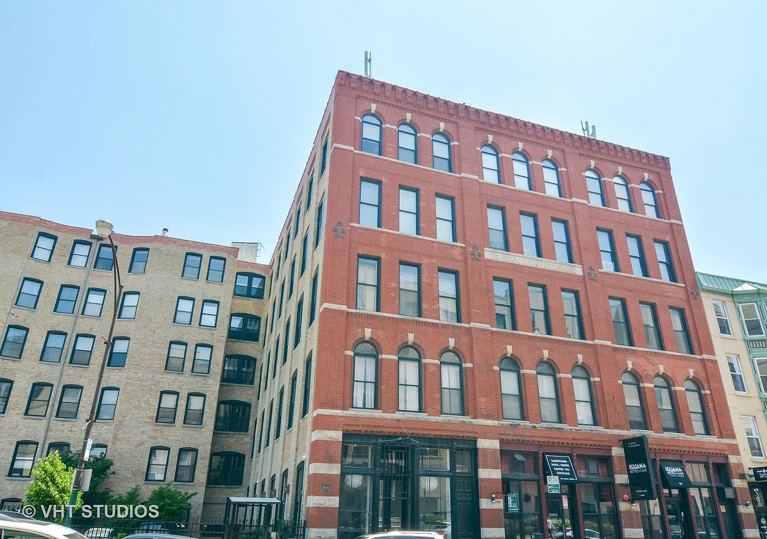 1 bed, 800 sqft, $2,250 — Photo 1