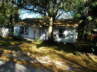 1112 3rd Way, North Fort Myers, FL 33903