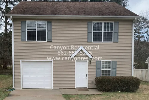 125 Bay Court Dr Photo 1
